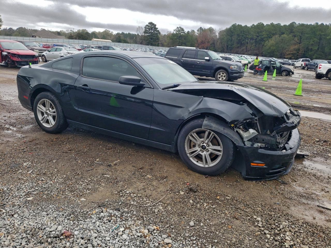 2014 Ford Mustang - Фото 4