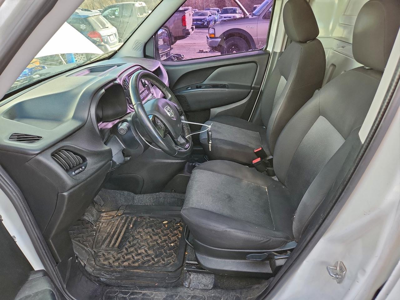 2015 Ram Promaster Delivery Van - Фото 7