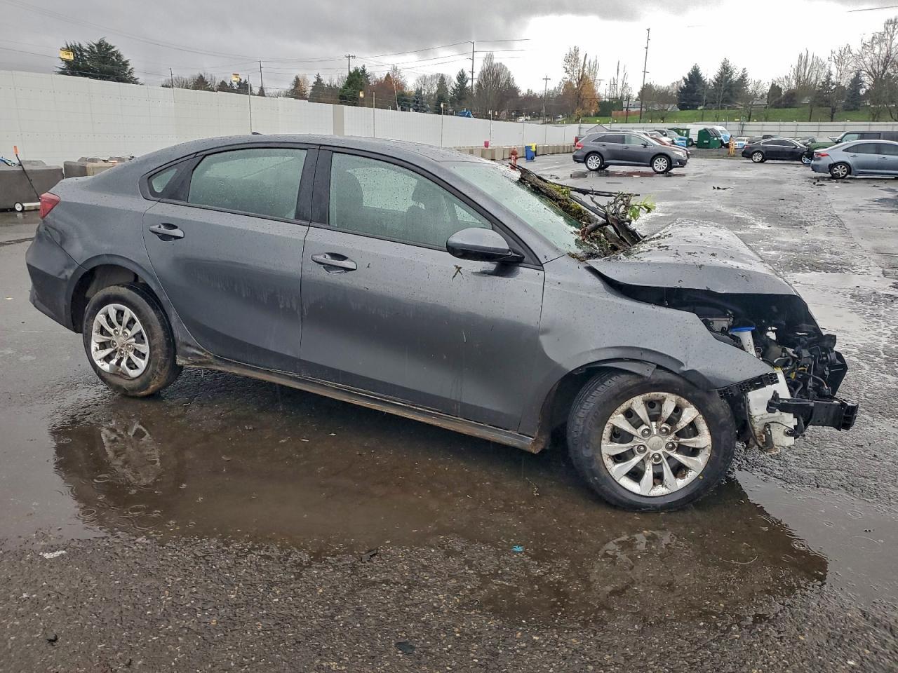 2024 Kia Forte Lx - Image 4